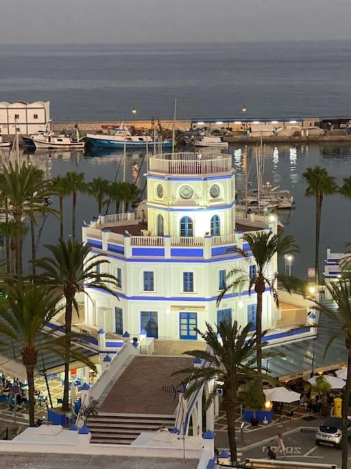 Central Estepona 3 Bed Apt With Pool And Parking Buitenkant foto
